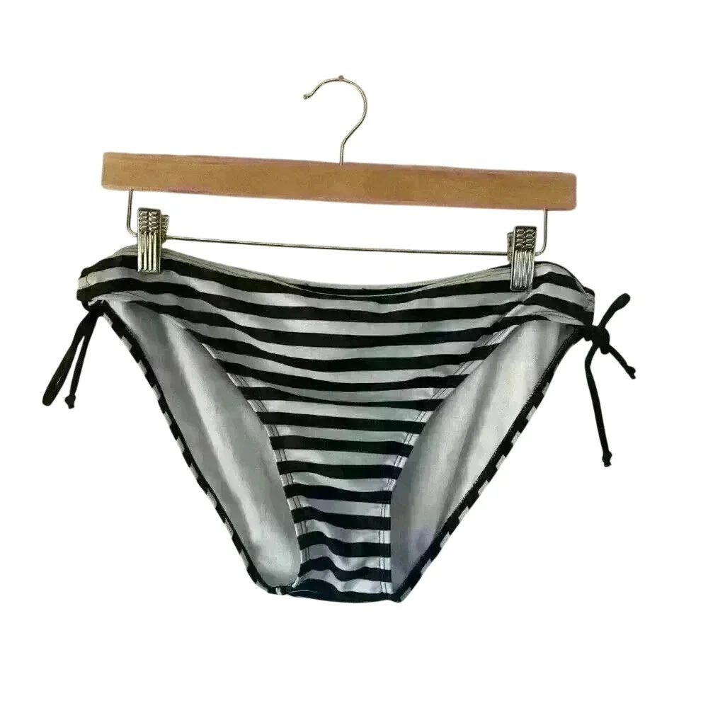 Women's Black White Stripped Two Piece Tankini XL Beachy‎ Spring Summer Vacation